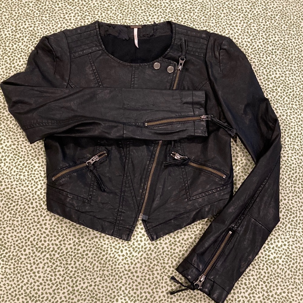 Real leather crop jacket